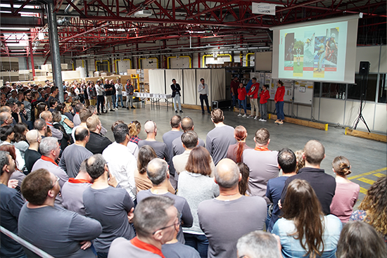 Présentation officielle des sportifs et sportives aux salariés Cheminées Poujoulat lors du point activité